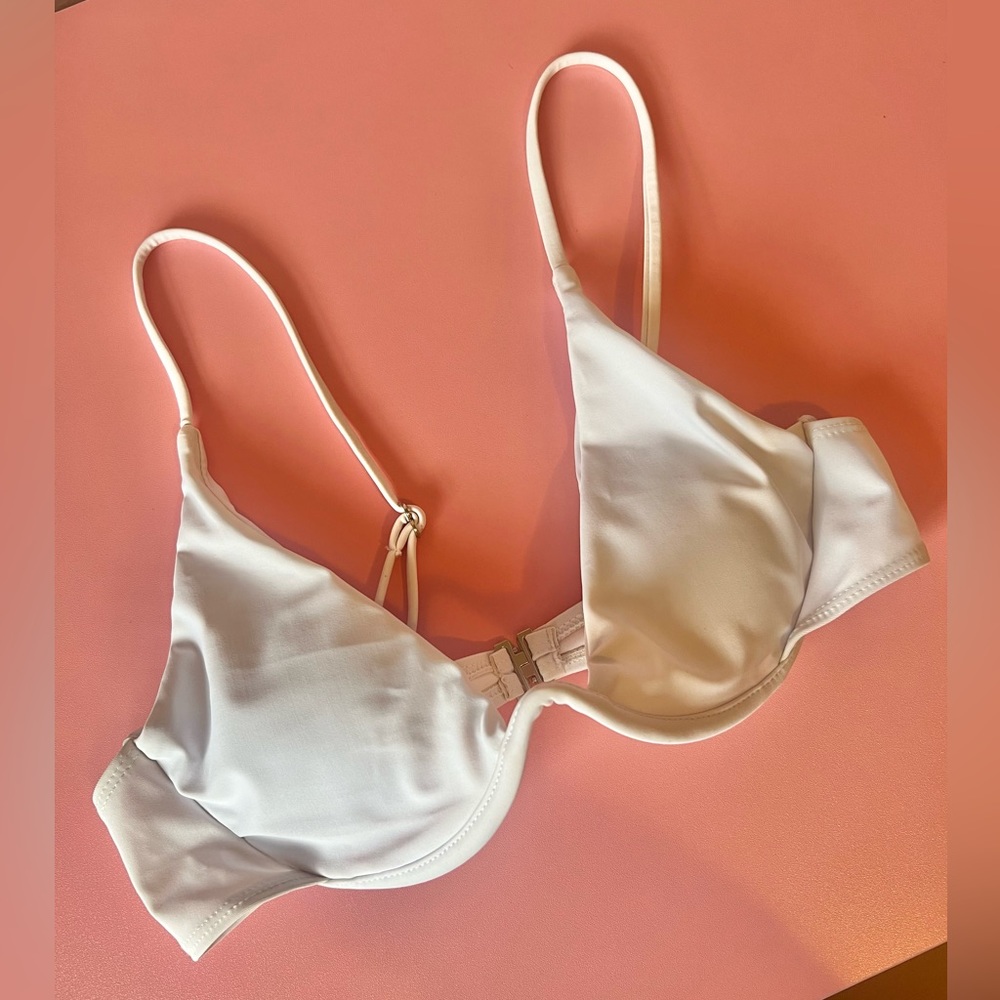 ๐ค SOLD ๐ค Underwire Bikini Top - Picture 7 of 12